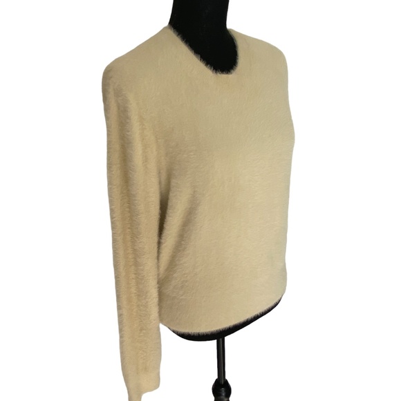 SPIRITUAL GANGSTER Fuzzy Sweater, Size Medium - Picture 4 of 6